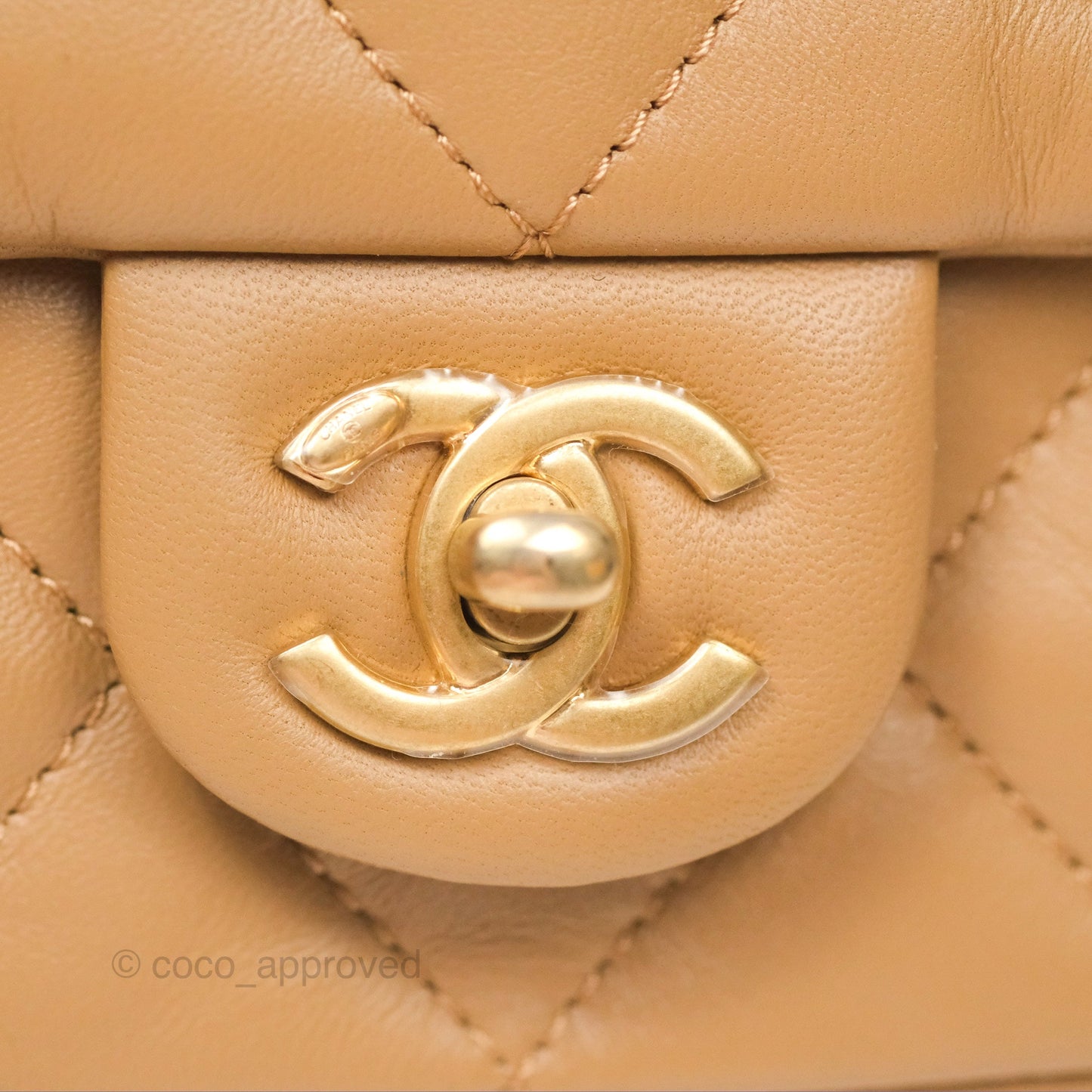 Chanel Mini Flap Bag With Heart CC Charm Beige Lambskin Aged Gold Hardware 22B