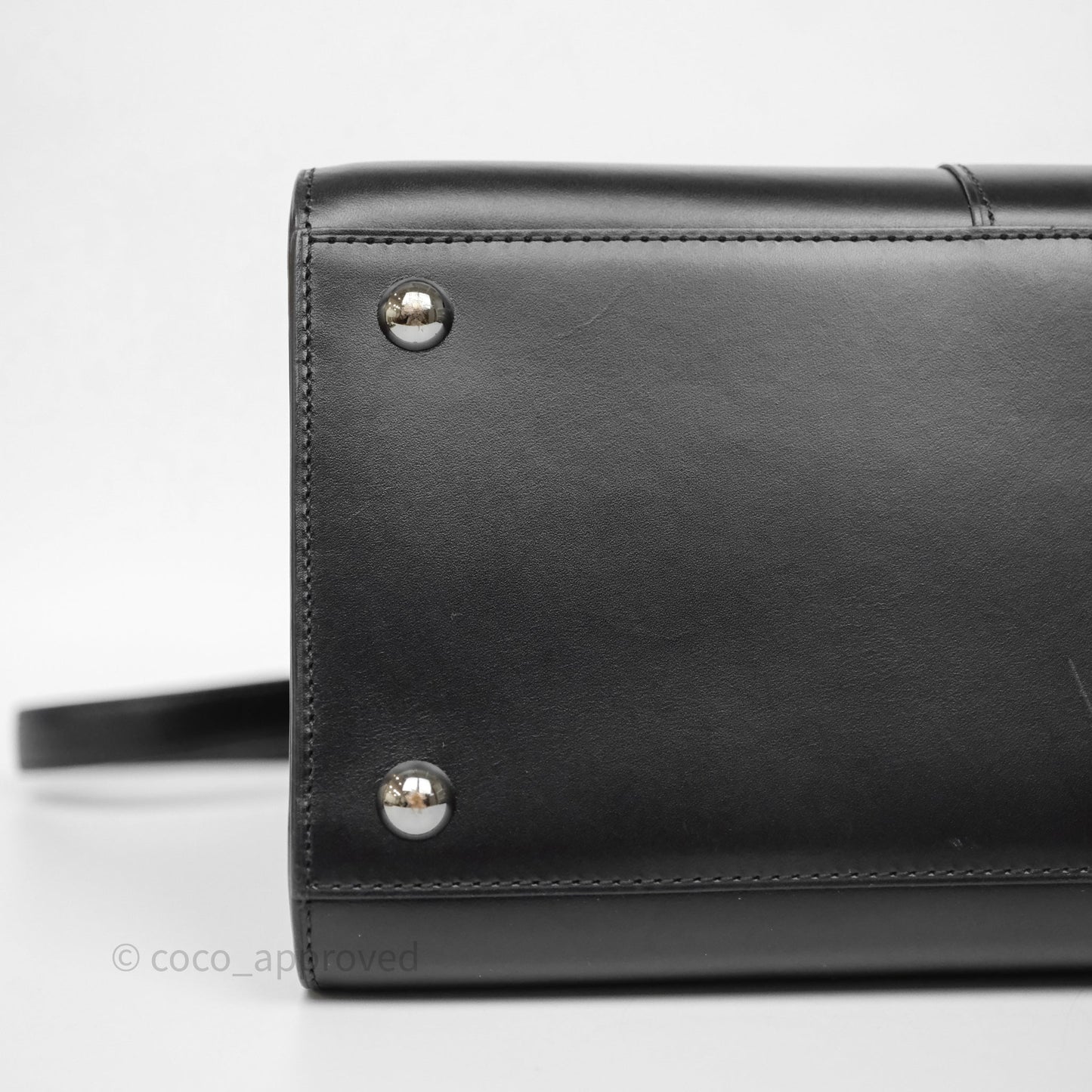 Delvaux Brillant MM Calfskin Black