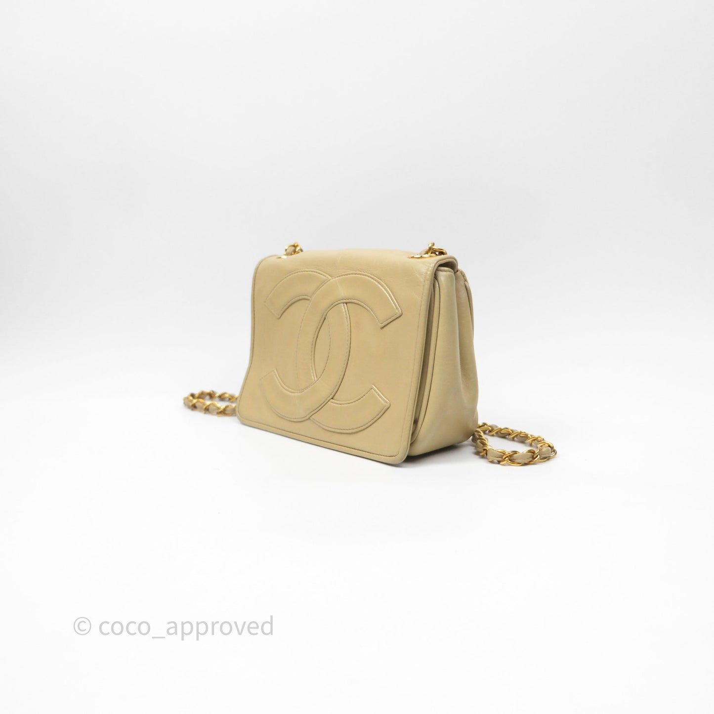 Chanel Vintage CC Flap Bag Beige Lambskin Gold Hardware