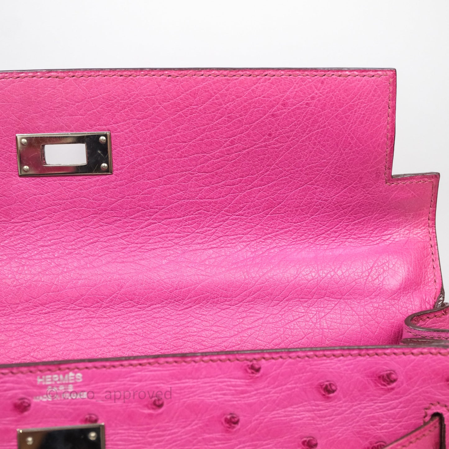 Hermes Kelly 32 Fuchsia Ostrich Palladium Hardware