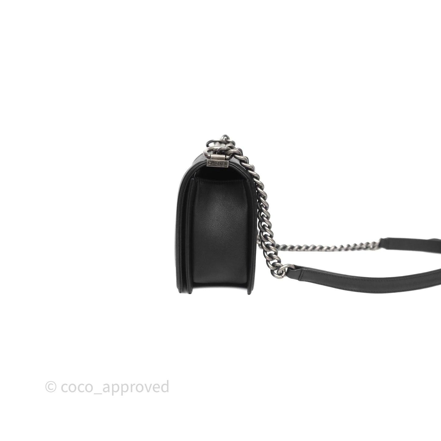 Chanel Quilted Medium Boy Black Calfskin Ruthenium Hardware