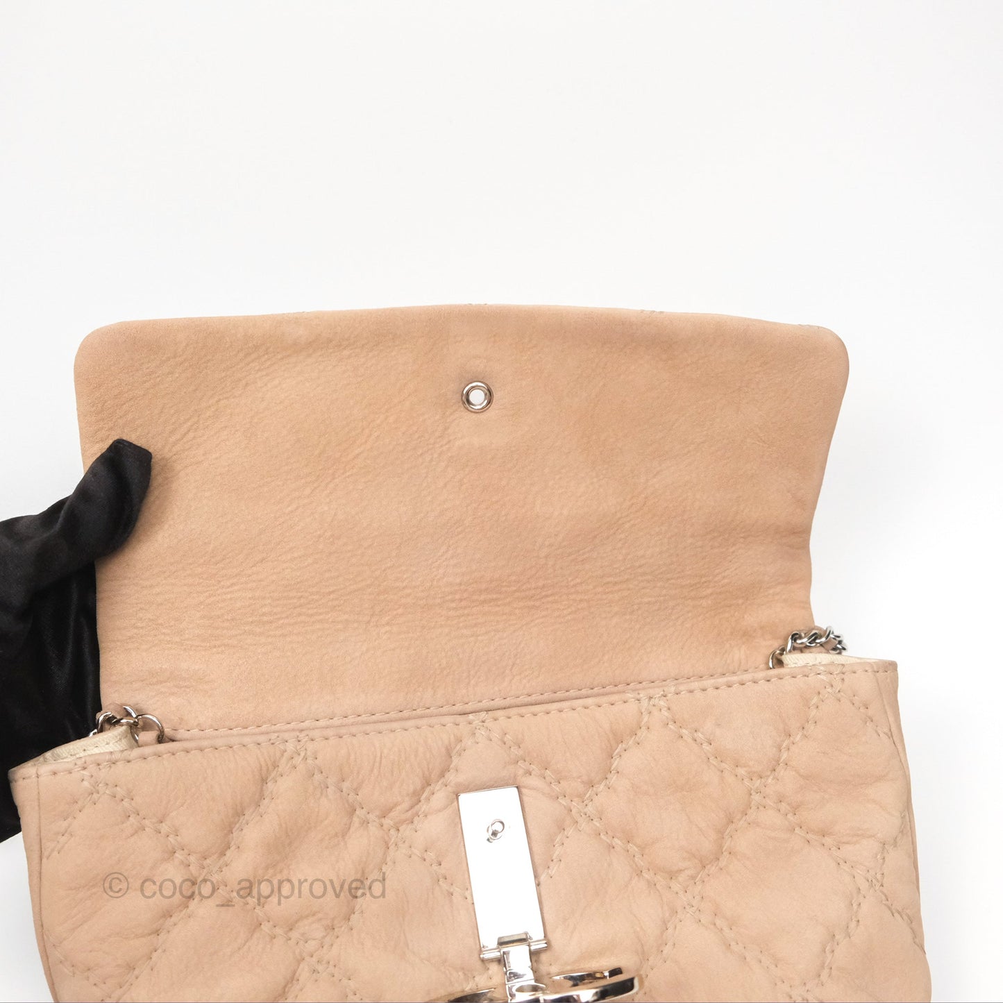 Chanel Double Stitch Hamptons Clutch With Chain Beige Washed Calfskin