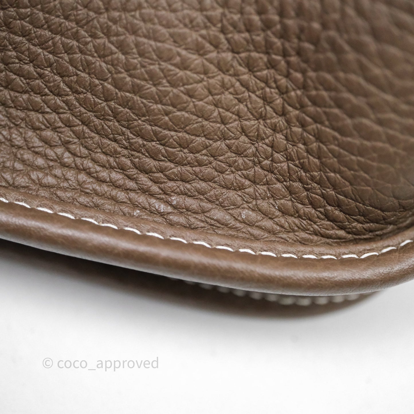 Hermes Evelyne III 29 Etoupe 18 Taurillon Clemence Gold Hardware