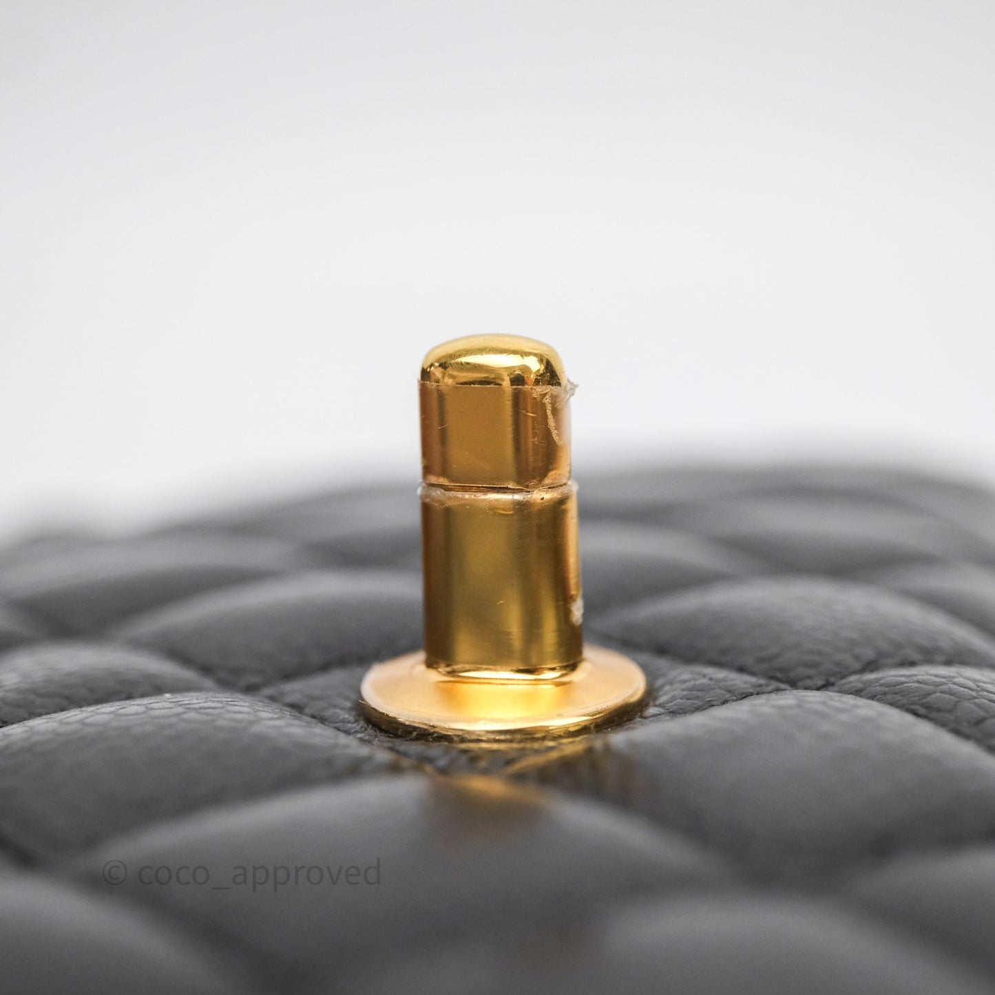 Chanel Classic M/L Medium Flap Quilted Black Caviar Gold Hardware