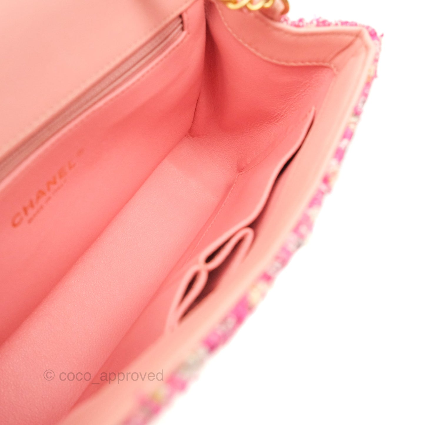 Chanel Quilted Small CC Filigree Flap Pink Tweed