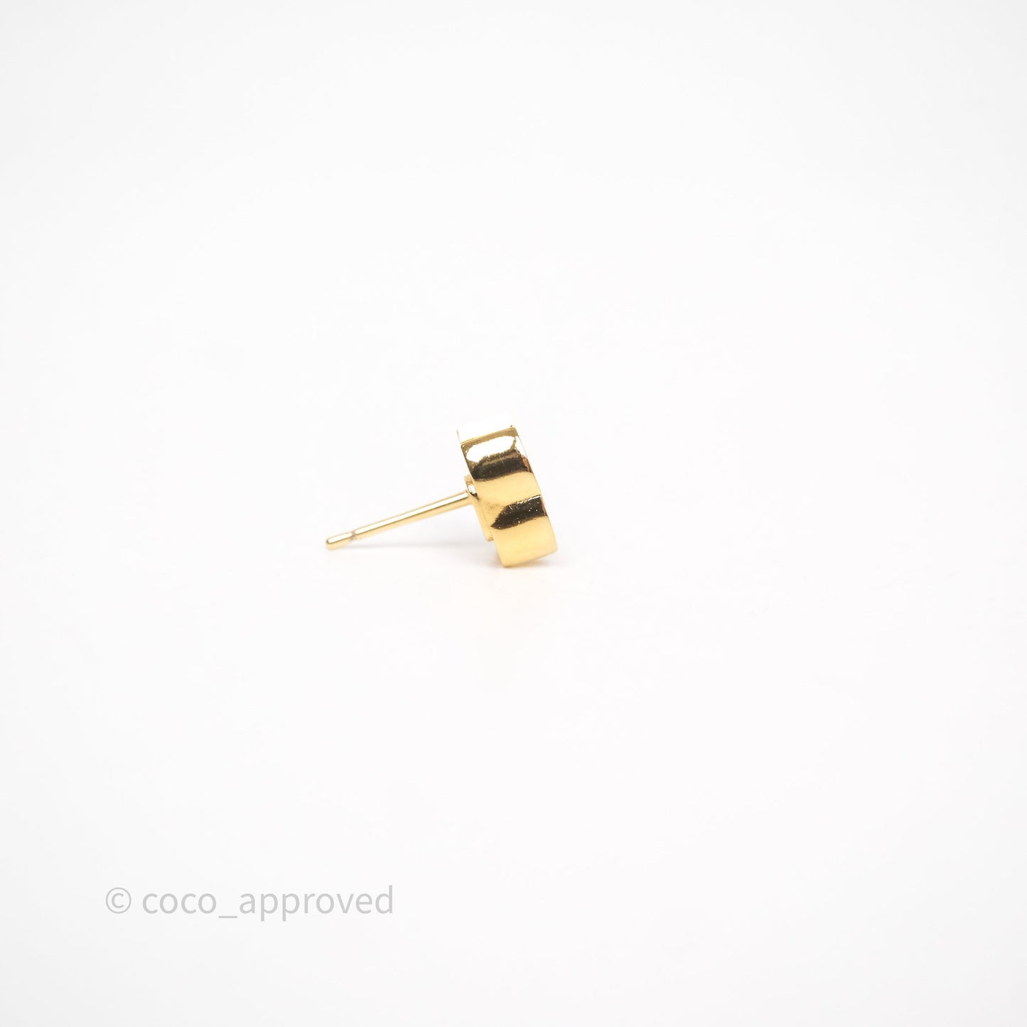 Chanel CC Earrings Gold Tone 26P