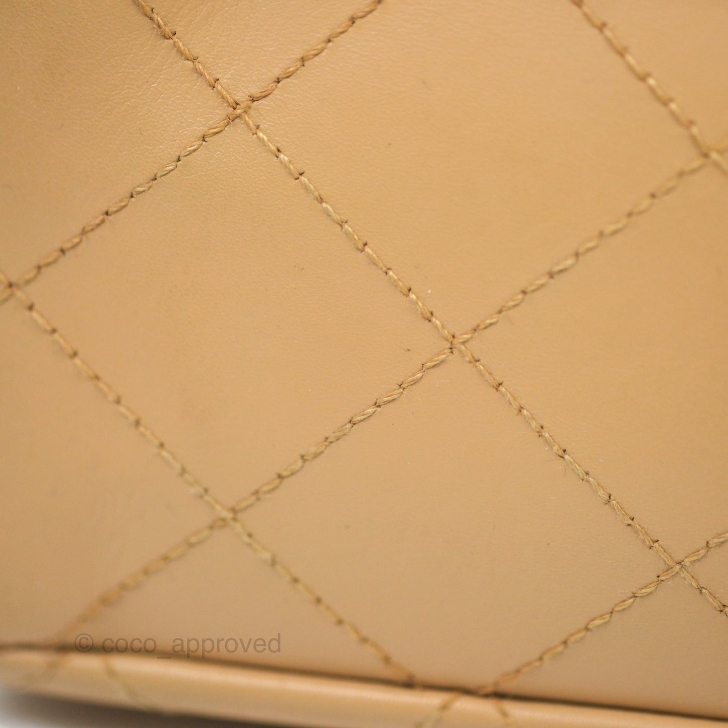 Chanel Vintage Jumbo Beige Flap Bag Lambskin Enamel Hardware