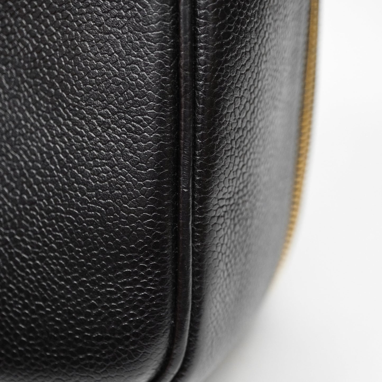 Chanel Vintage Timeless Vanity Case Caviar 24K Gold Hardware