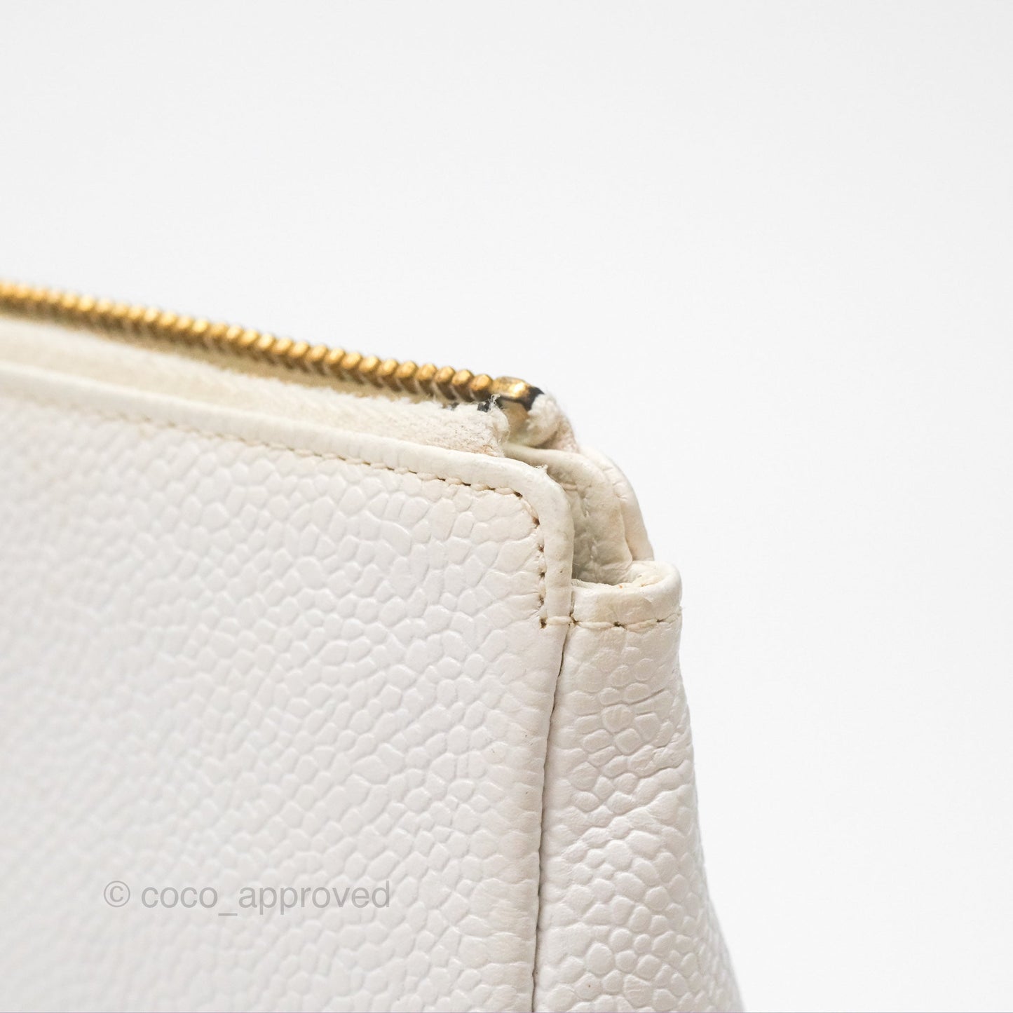 Chanel Vintage CC Clutch White Caviar Gold Hardware