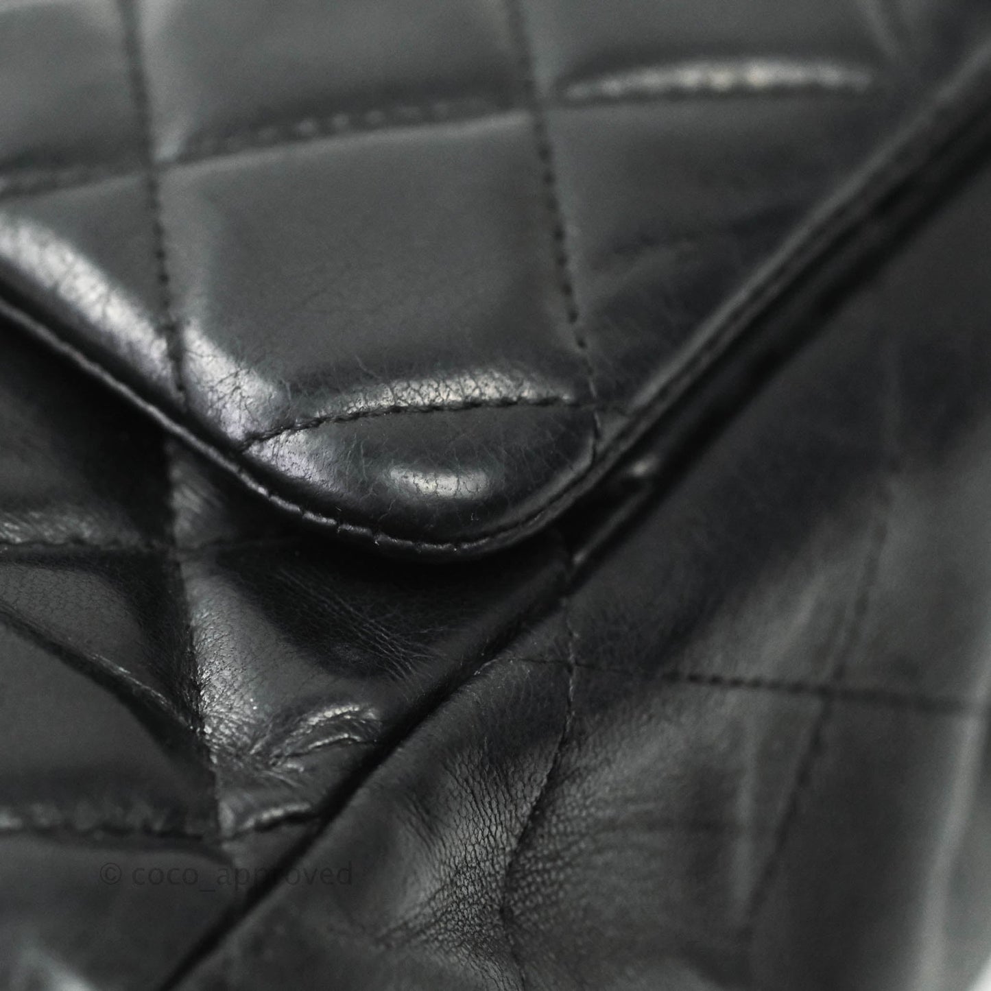 Chanel Single Flap Maxi Lambskin Black Gold Hardware