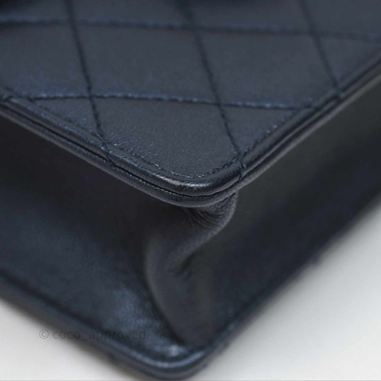 Chanel Quilted Chic Pearls Flap Iridescent Navy Goatskin Aged Gold Hardware