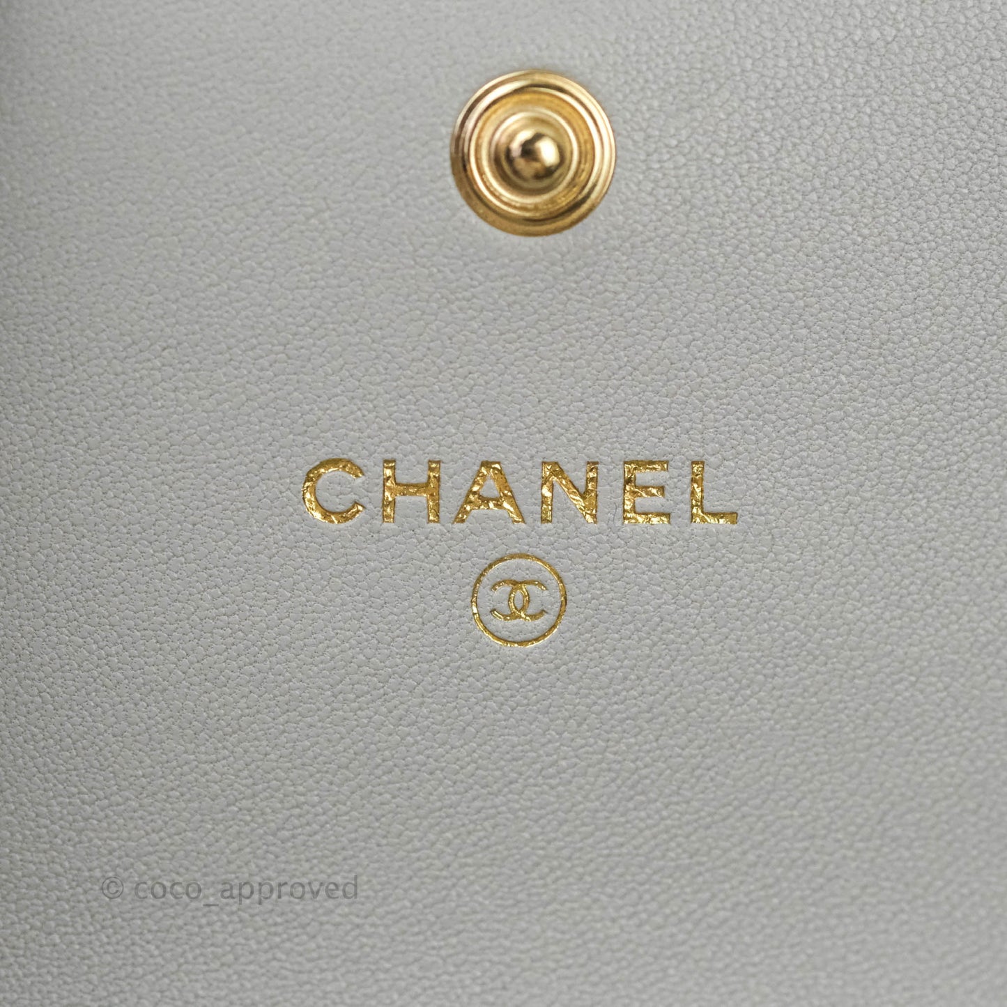 Chanel 19 Card Holder With Chain Grey Mixed Hardware