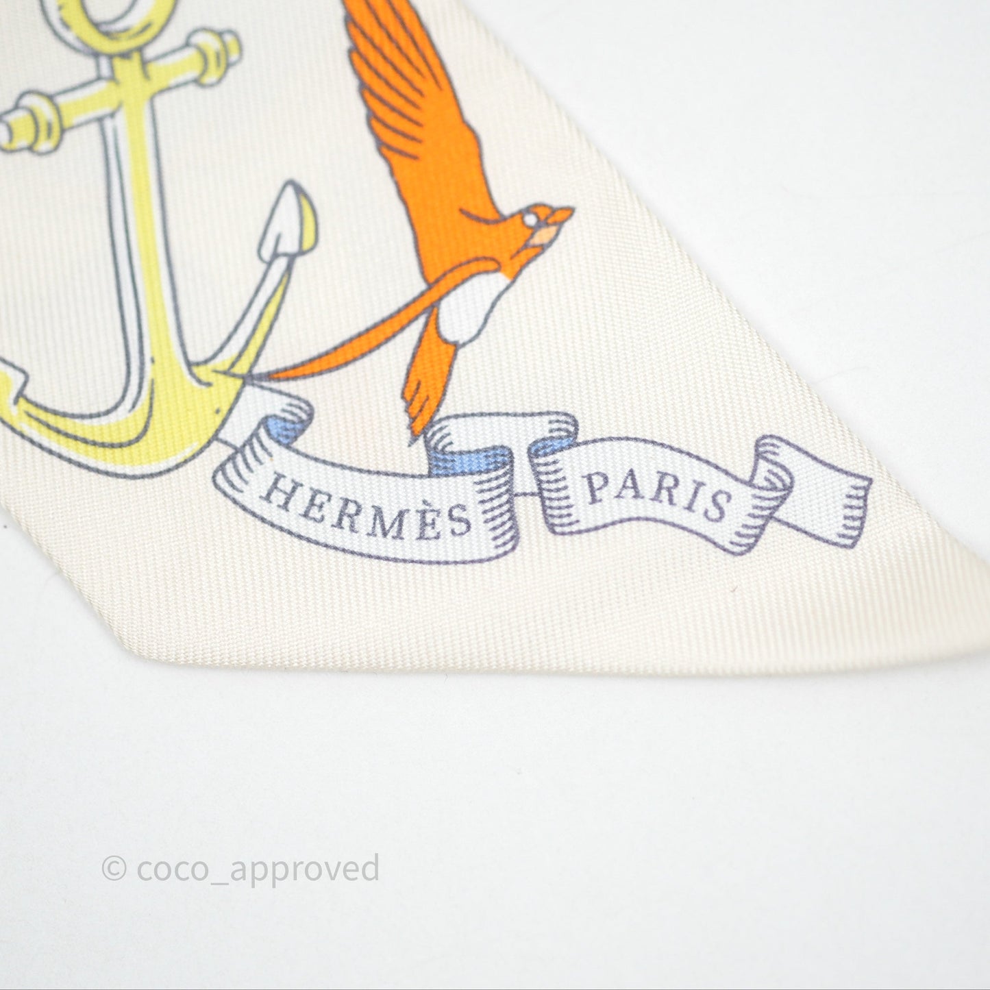 Hermès Sur Mon Nuage Silk Twilly