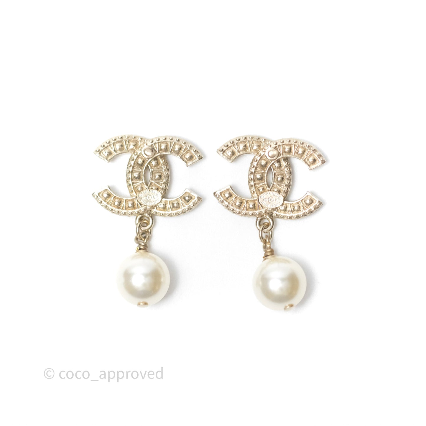 Chanel CC Crystals Pearl Drop Earrings Gold Tone 19V