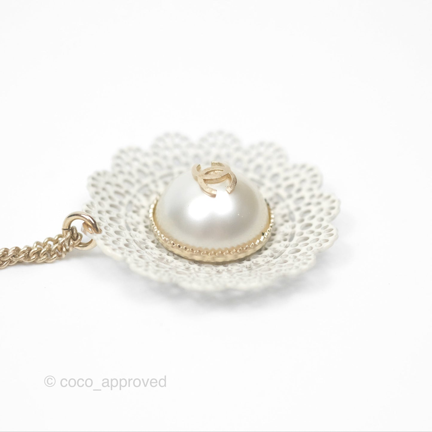 Chanel Pearl CC Lace Flower Necklace Gold Tone 15K