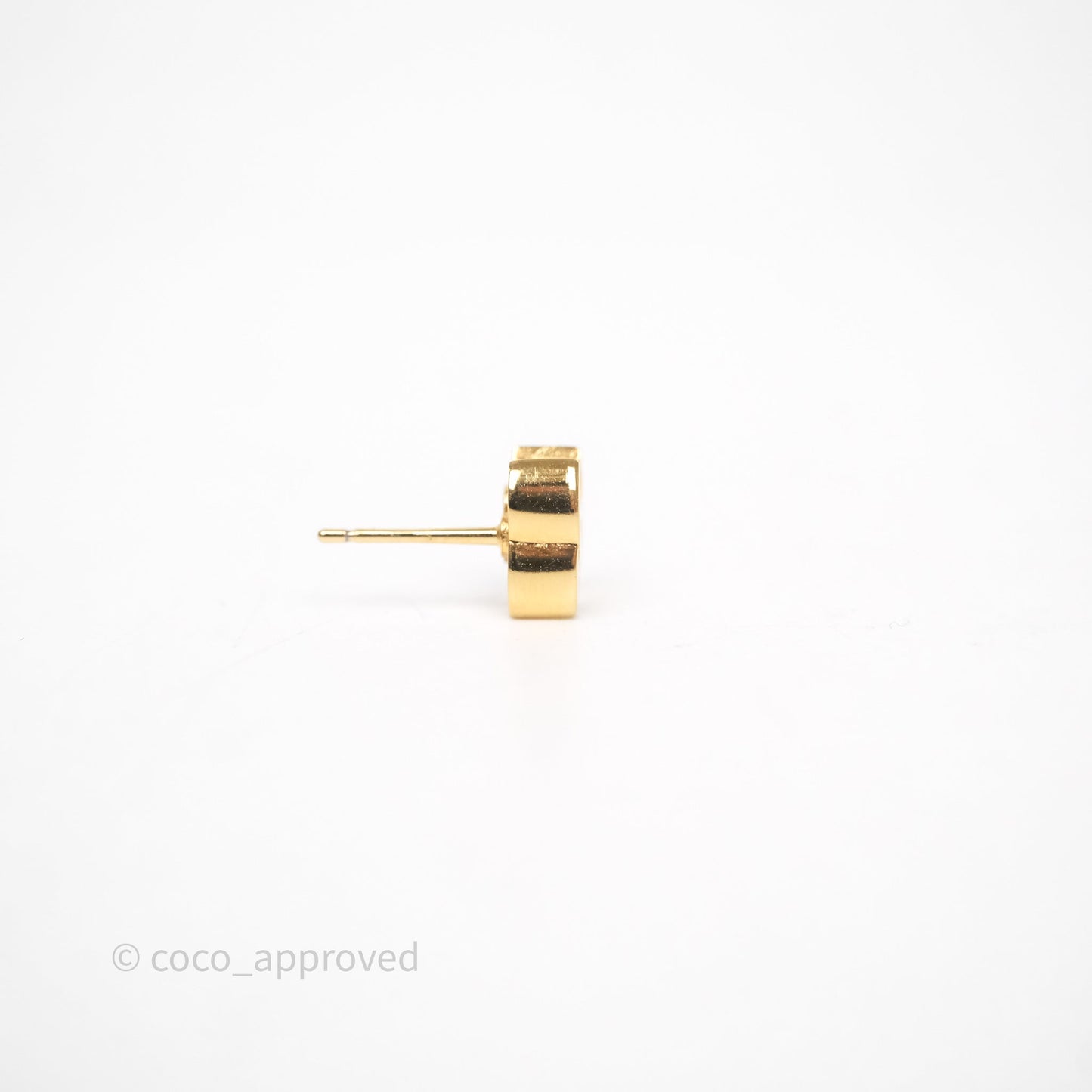 Chanel CC Earrings Gold Tone 26P
