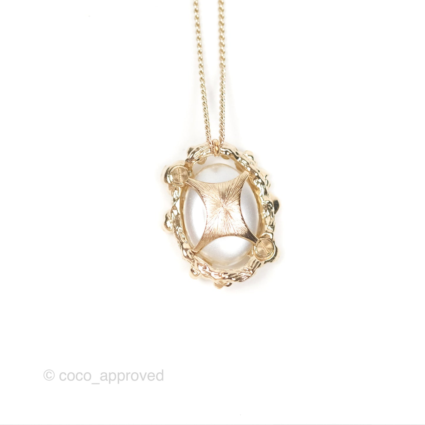 Chanel Oval Pearl CC Crystal Camellia Necklace Gold Tone 22C
