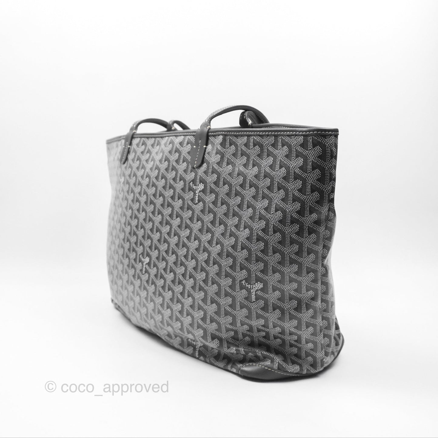 Goyard St Artois Tote MM ⁣⁣⁣⁣⁣⁣⁣⁣⁣⁣⁣⁣⁣⁣⁣⁣⁣⁣⁣⁣Grey Canvas