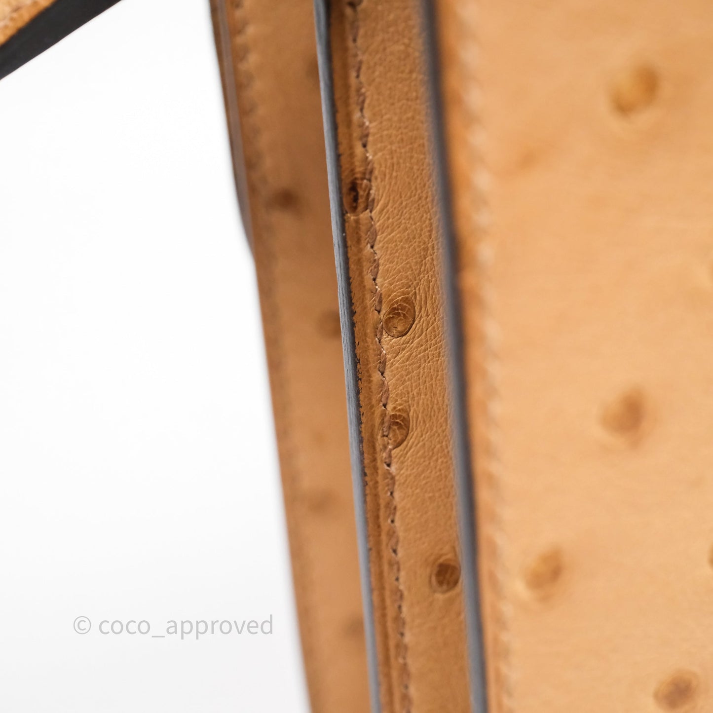 Hermès Roulis Mini 18 Chai 0M Ostich Gold Hardware