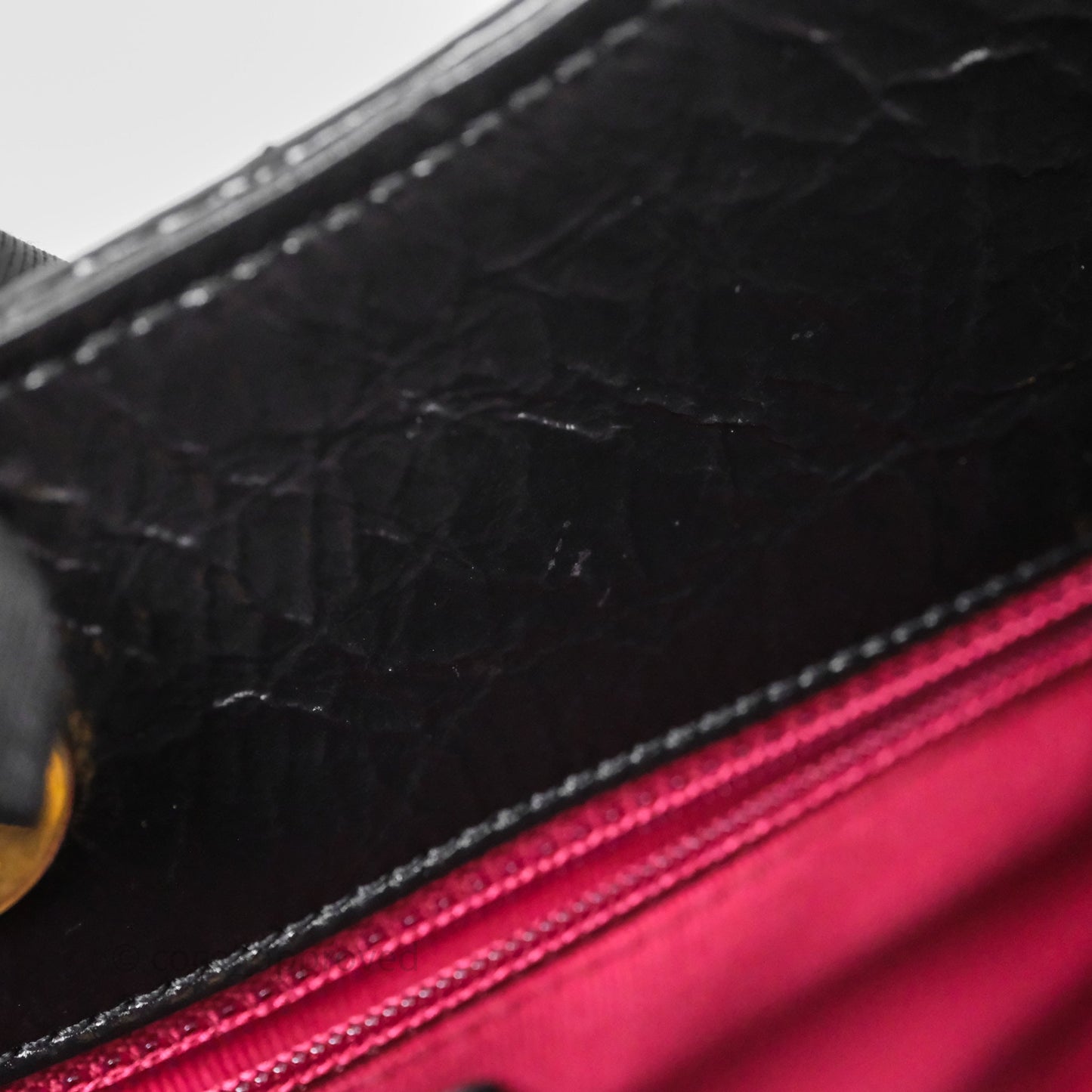 Chanel Medium Quilted Wavy CC Hobo Black Shiny Crumpled Calfskin Aged Gold Hardware