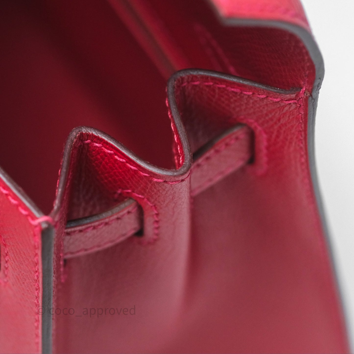 Hermès Sellier Kelly 25 Rouge Casaque Q5 Epsom Gold Hardware