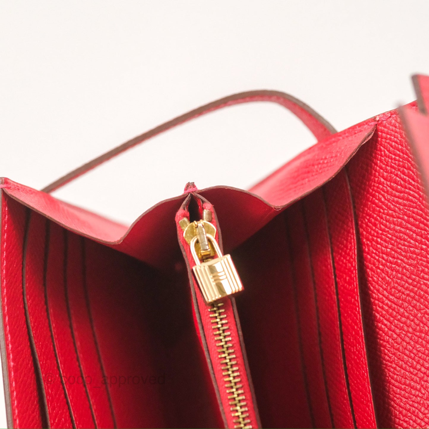 Hermès Kelly Wallet Rouge Casaque Epsom Gold Hardware