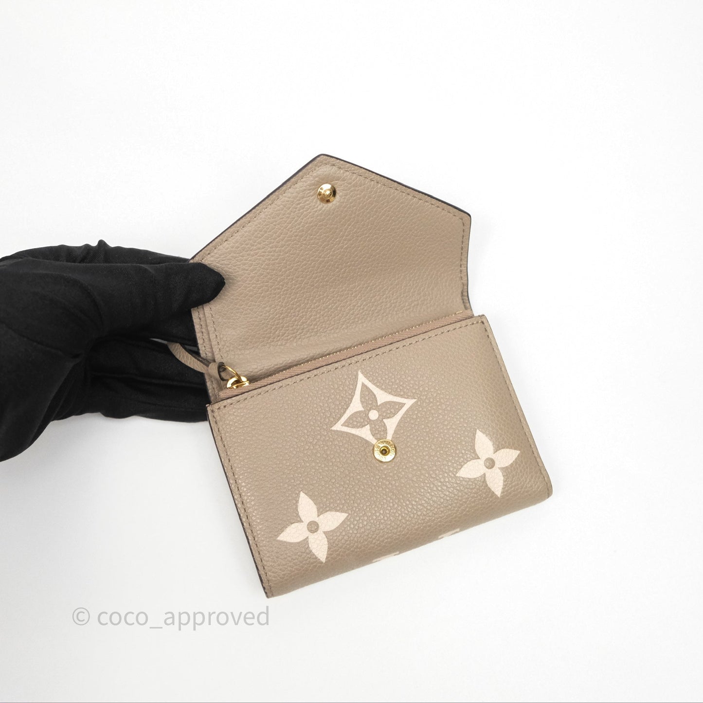 Louis Vuitton Victorine Wallet Monogram Empreinte Dove/Cream