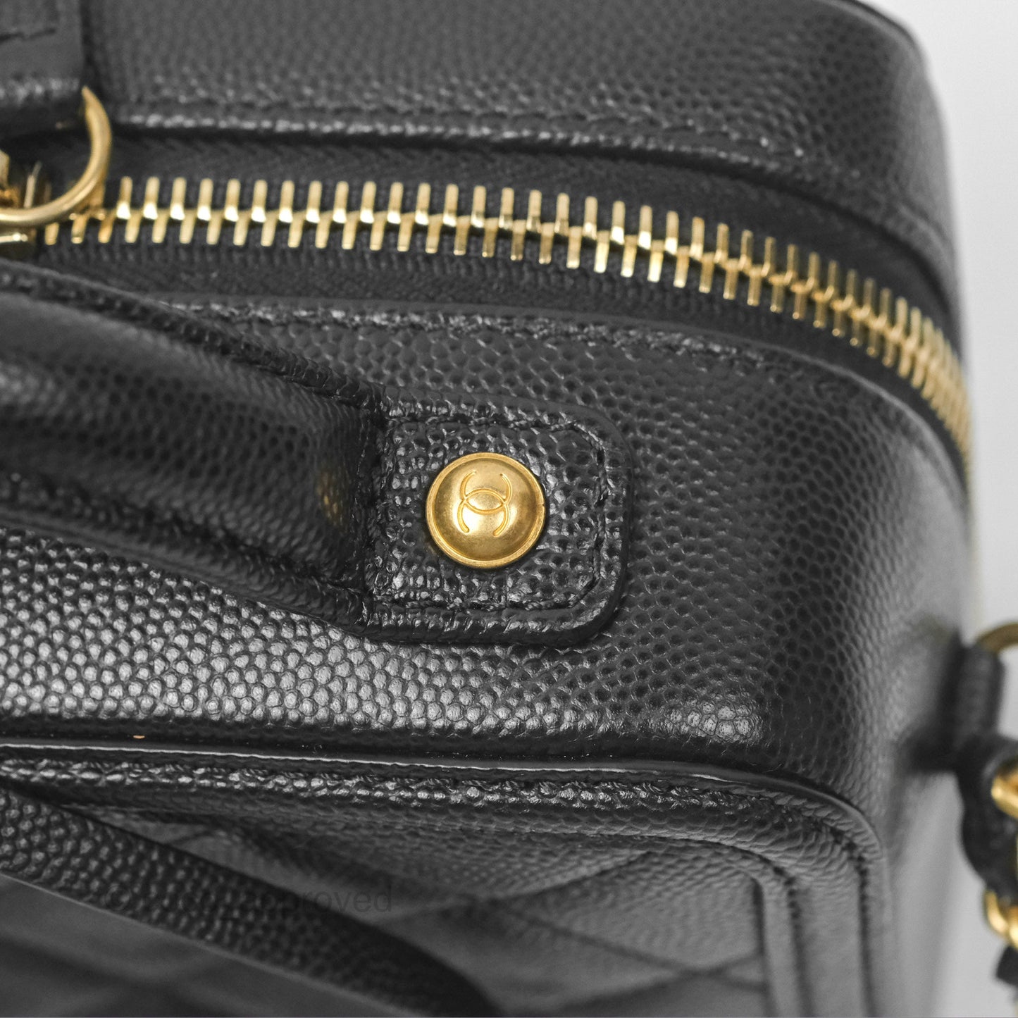 Chanel Quilted Small CC Filigree Vanity Case Black Caviar Aged Gold Hardware