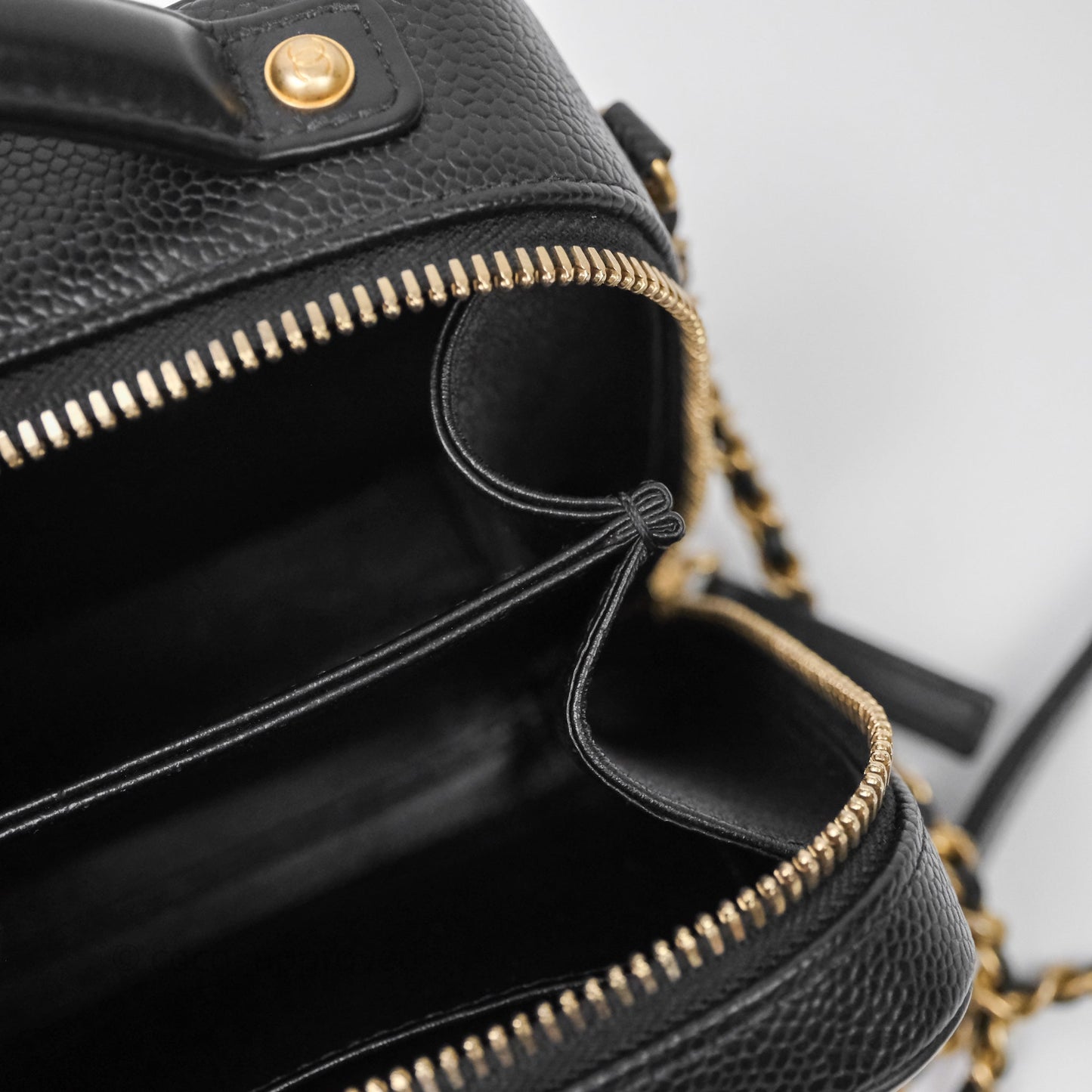 Chanel Quilted Small CC Filigree Vanity Case Black Caviar Aged Gold Hardware
