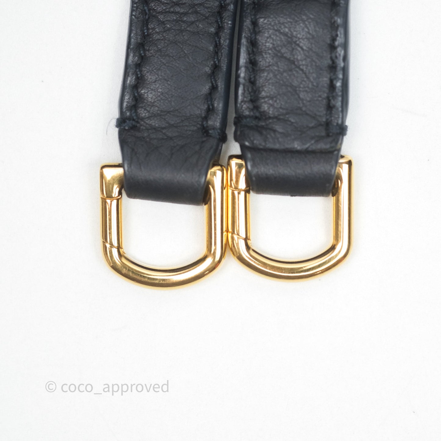 Loro Piana Extra Pocket L19 Navy Grained Calfskin
