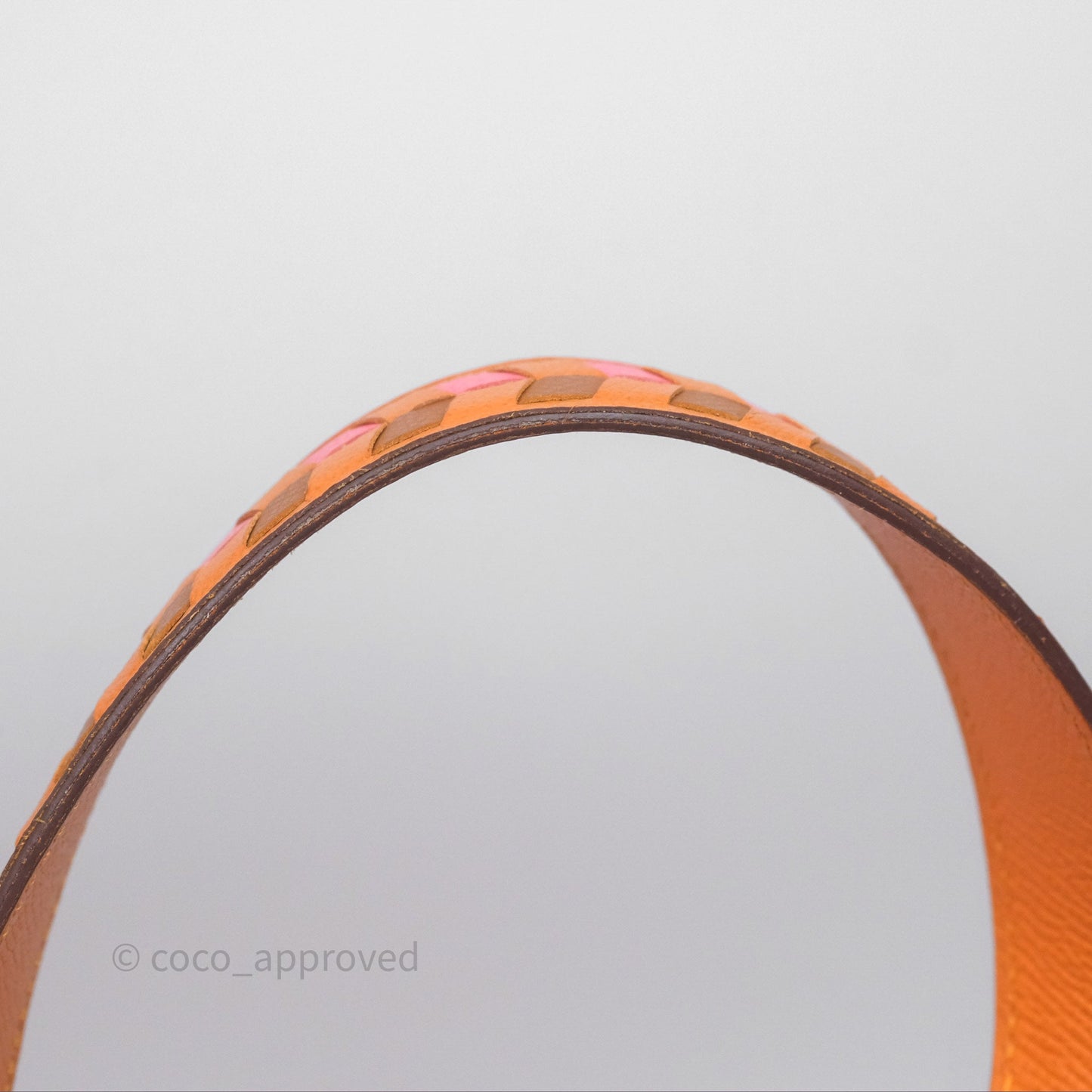 Hermès Tressage De Cuir Picotin Lock 22 Abricot I9/ Rose Azalée 8W/ Gold 37 Epsom Palladium Hardware