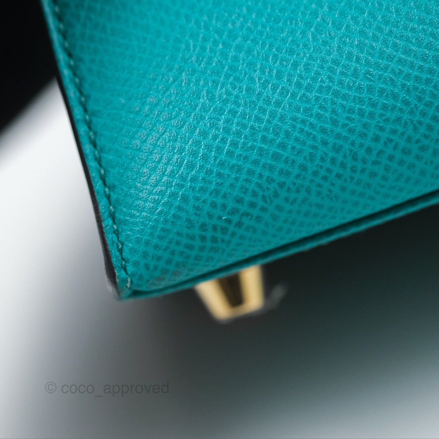 Hermès Sellier Kelly 25 Bleu Paon 7F Epsom Gold Hardware