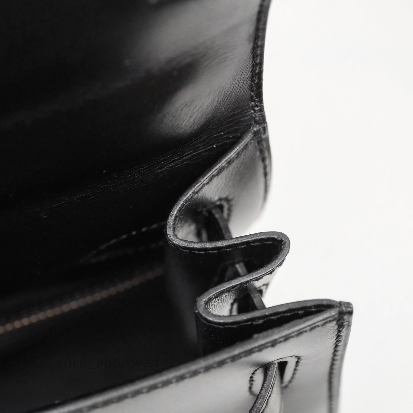 Hermès Vintage Kelly 28 Sellier Black Noir 89 Box Leather Gold Hardware