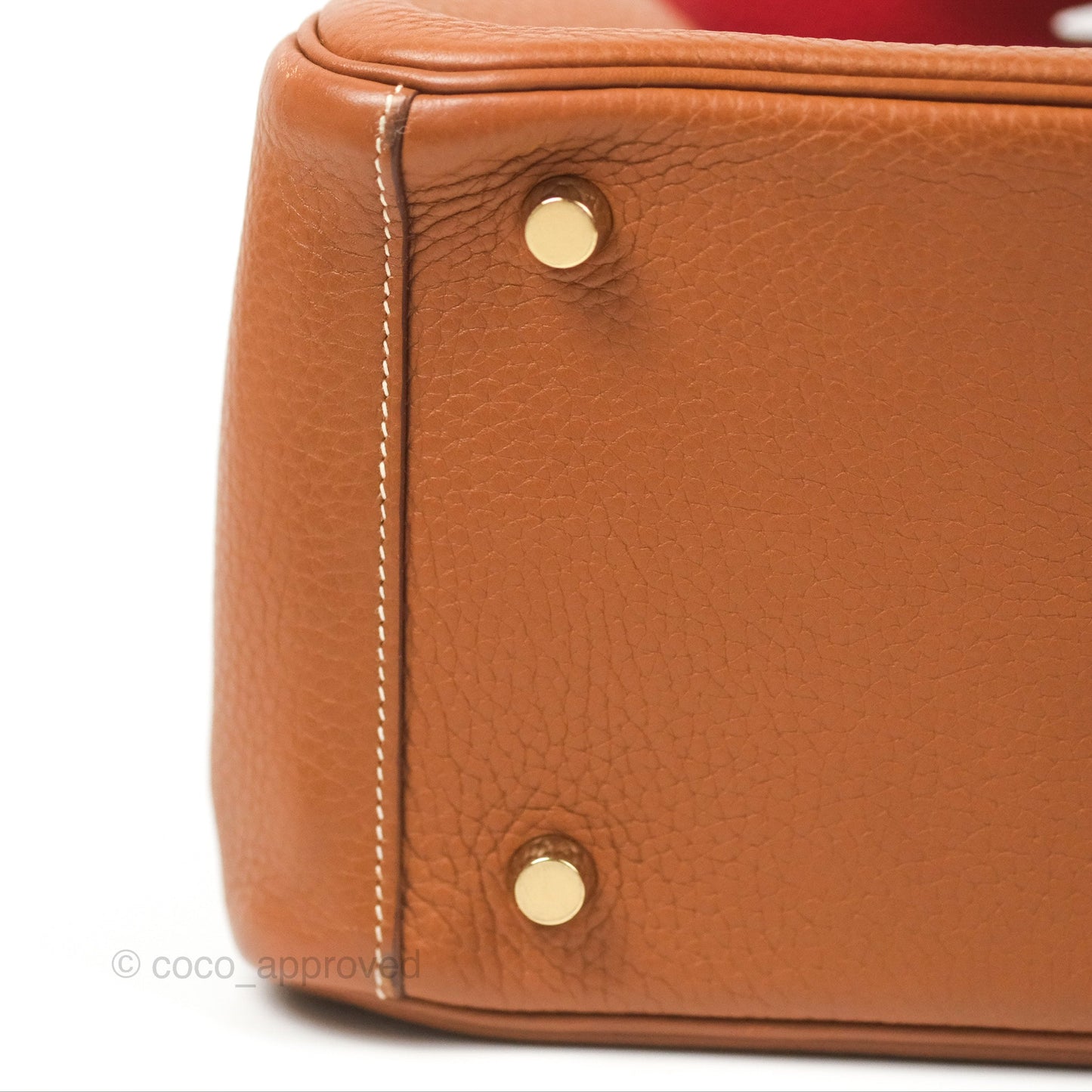 Hermès Lindy 26 Gold Taurillon Clemence Gold Hardware