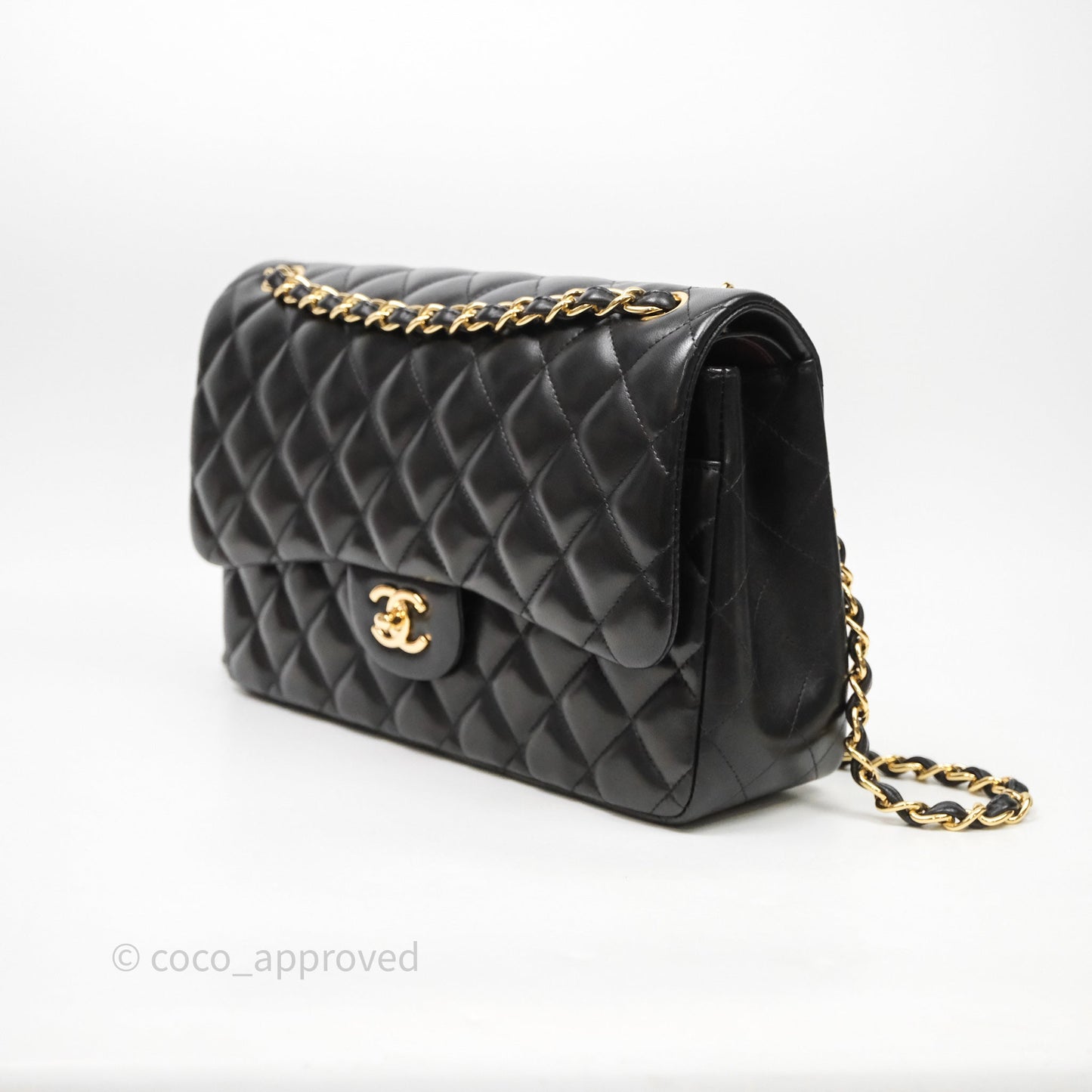 Chanel Jumbo Double Flap Quilted Black Lambskin Gold Hardware⁣⁣