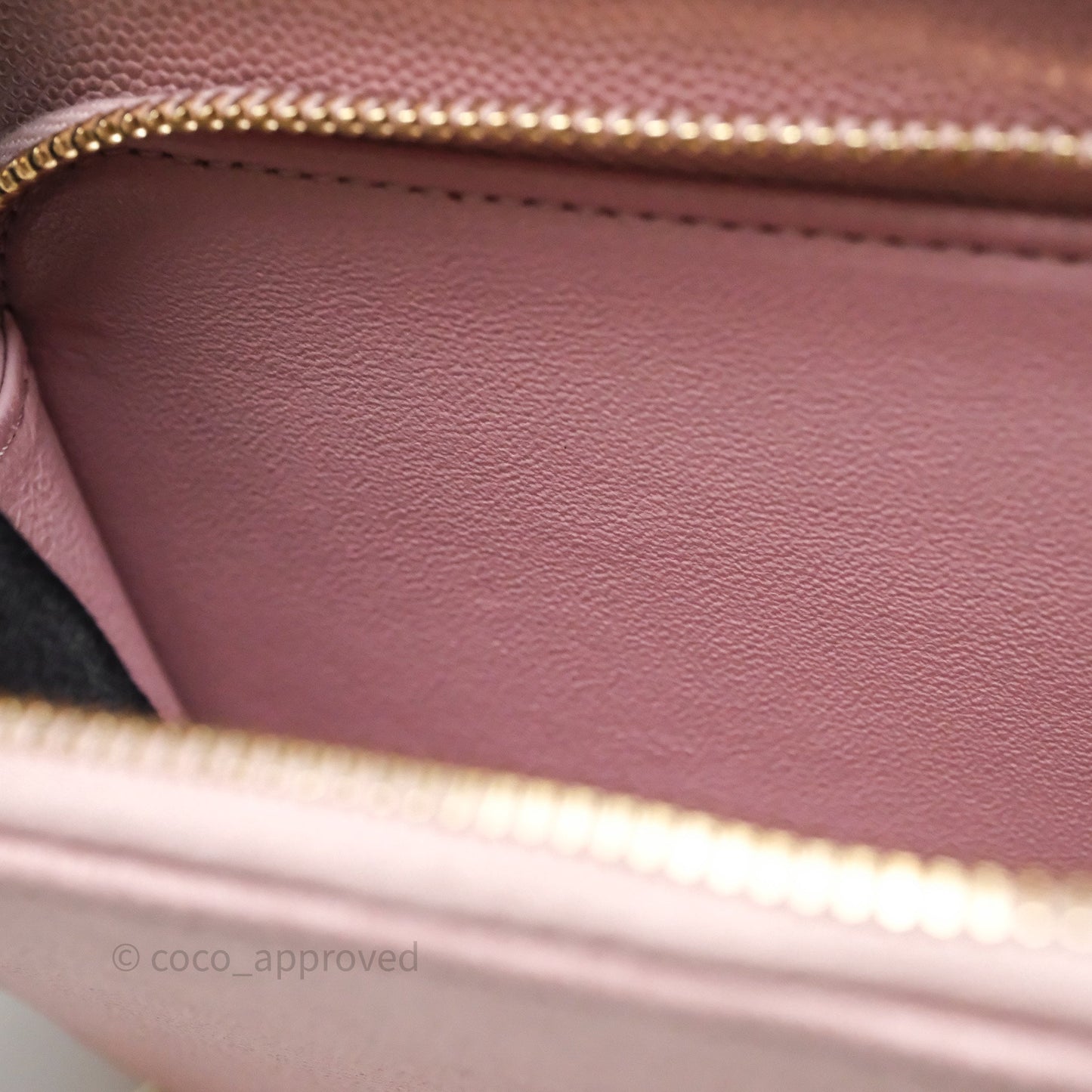Chanel Quilted Medium Business Affinity Flap Pink Caviar Gold Hardware