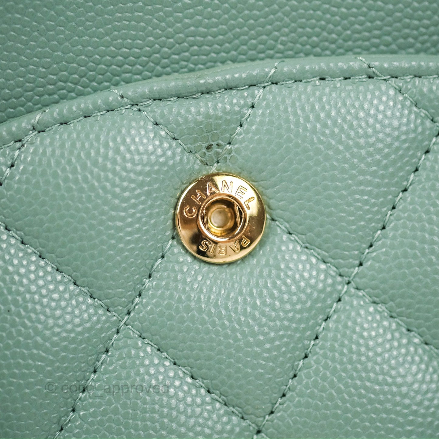 Chanel Classic M/L Medium Flap Quilted Tiffany Green Caviar Gold Hardware