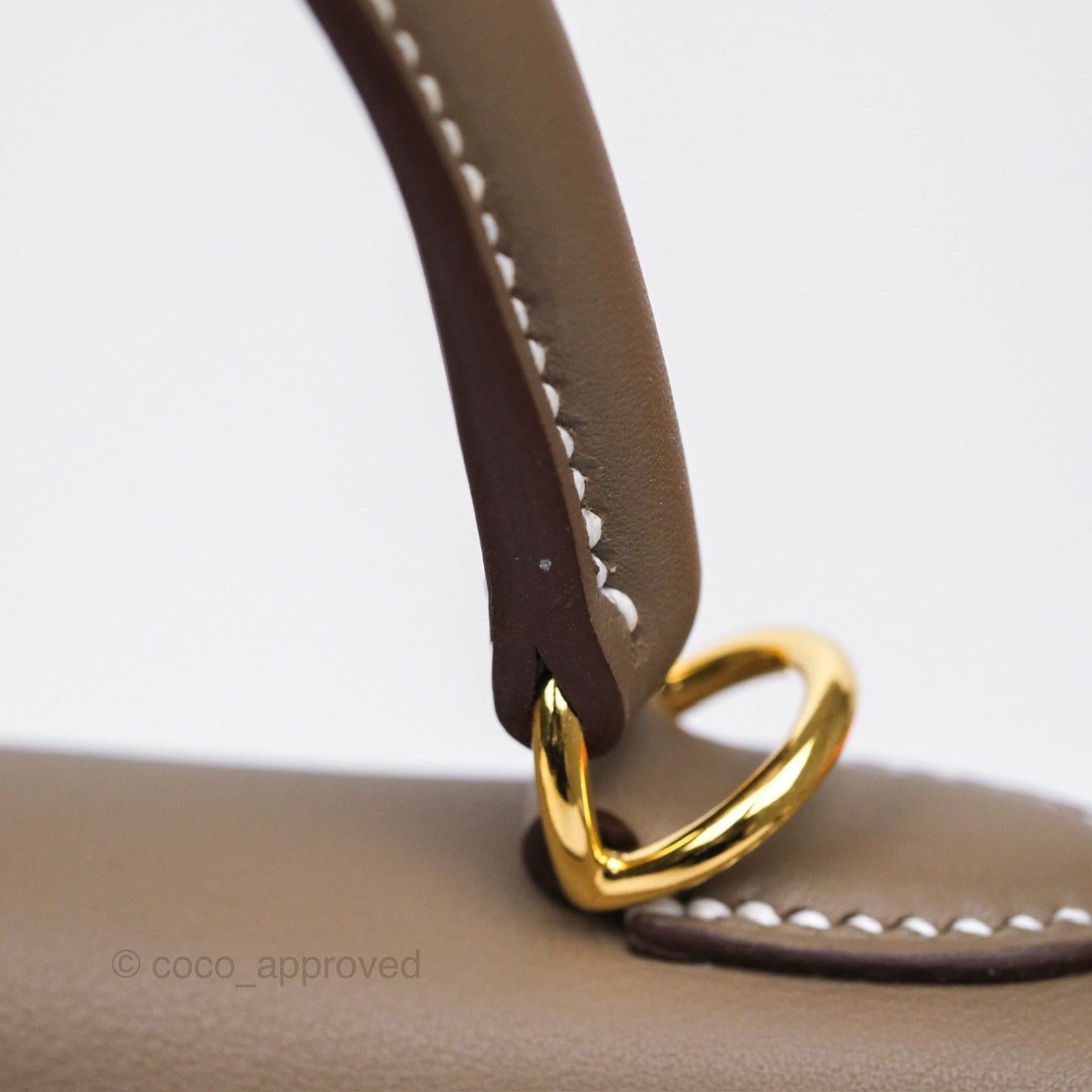 Hermès Retourne Kelly 25 Etoupe 18 Swift Gold Hardware
