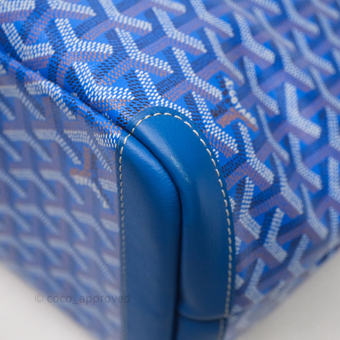 Goyard St Artois Tote MM ⁣⁣⁣⁣⁣⁣⁣⁣⁣⁣⁣⁣⁣⁣⁣⁣⁣⁣⁣⁣Blue Canvas