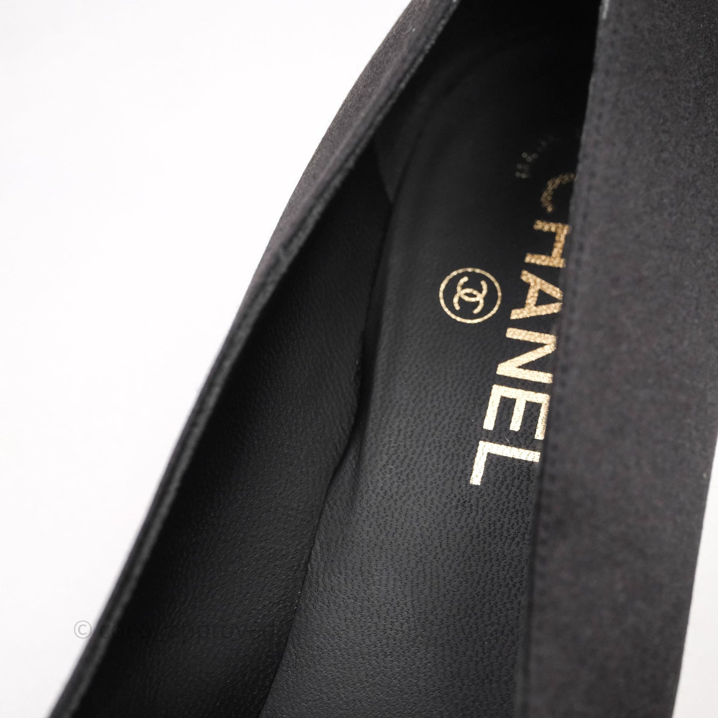 Chanel Classic Heels CC Black Size 39
