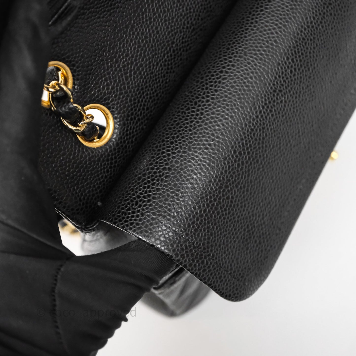 Chanel Classic M/L Medium Flap Quilted Black Caviar Gold Hardware