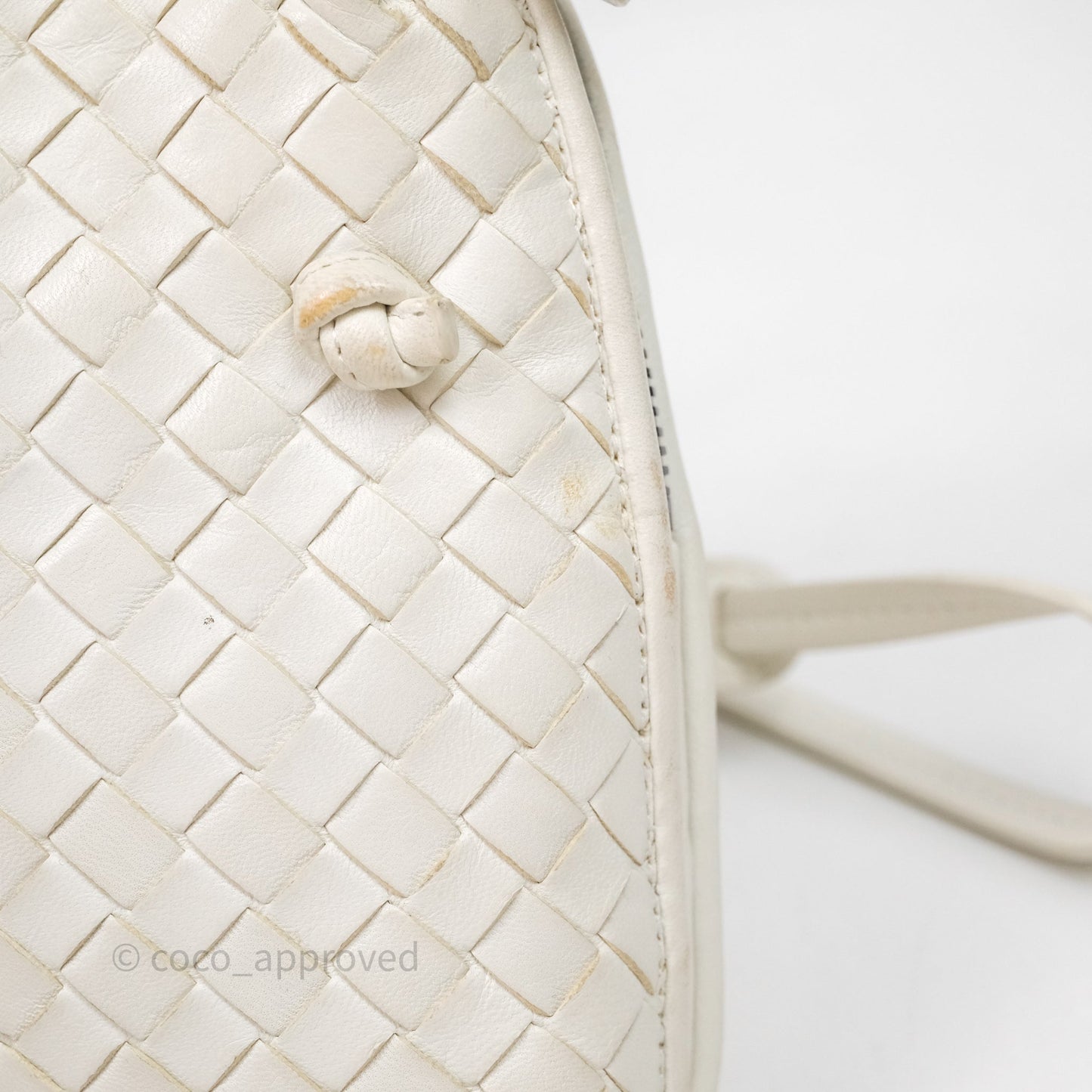 Bottega Veneta Nodini Crossbody Bag White Nappa Intrecciato