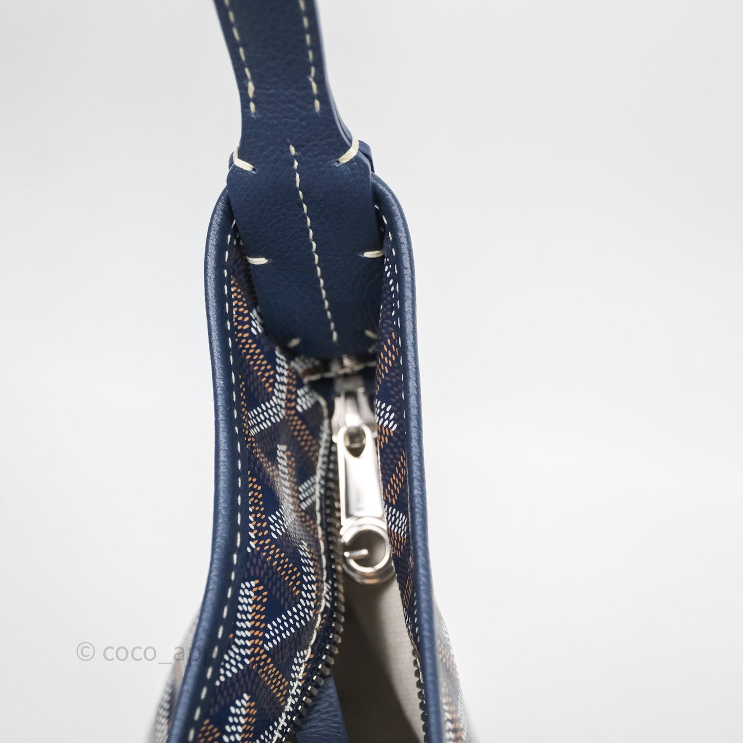 Goyard Bohème Hobo Bag Navy Goyardine Canvas