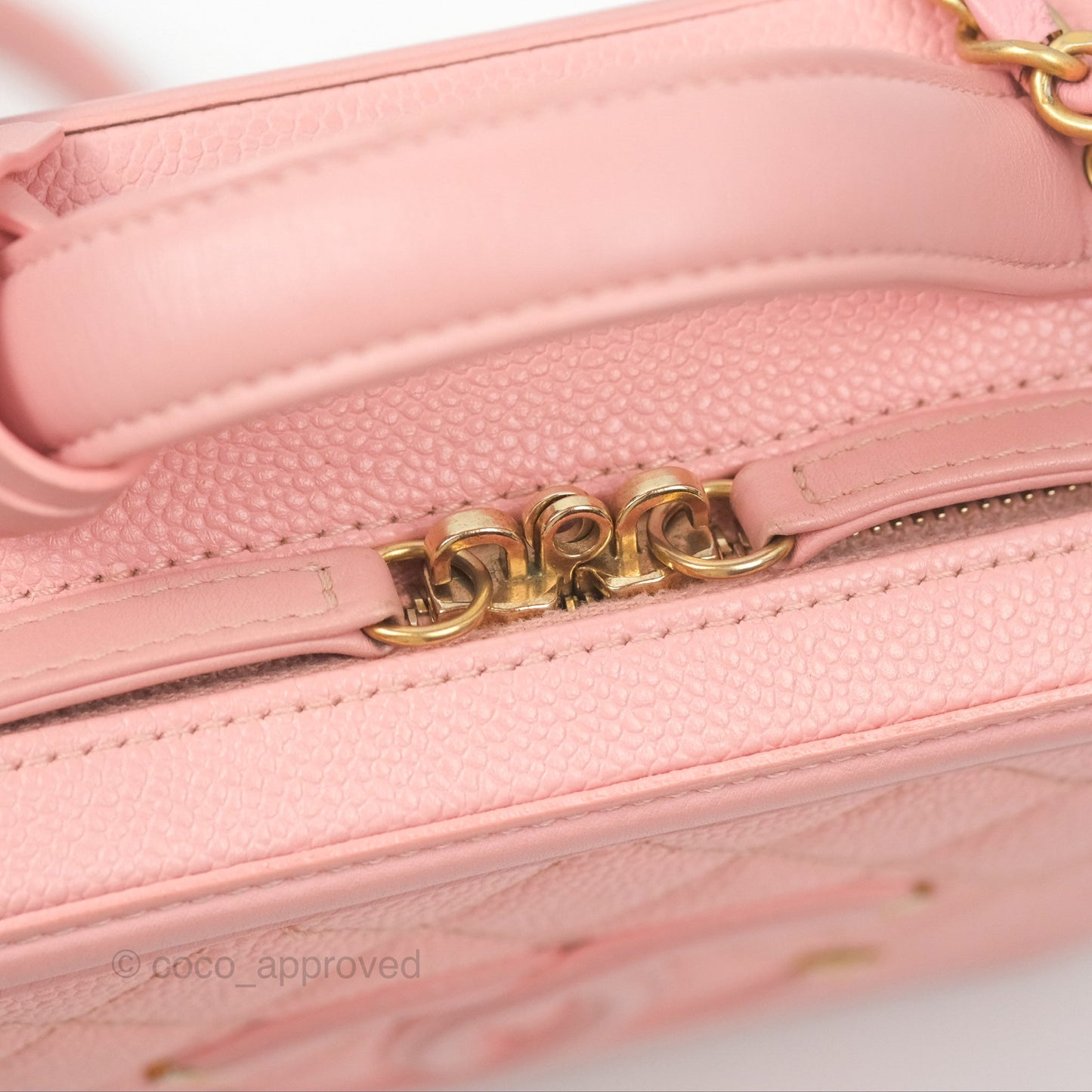 Chanel Quilted Medium CC Filigree Vanity Case Pink Caviar Gold Hardware