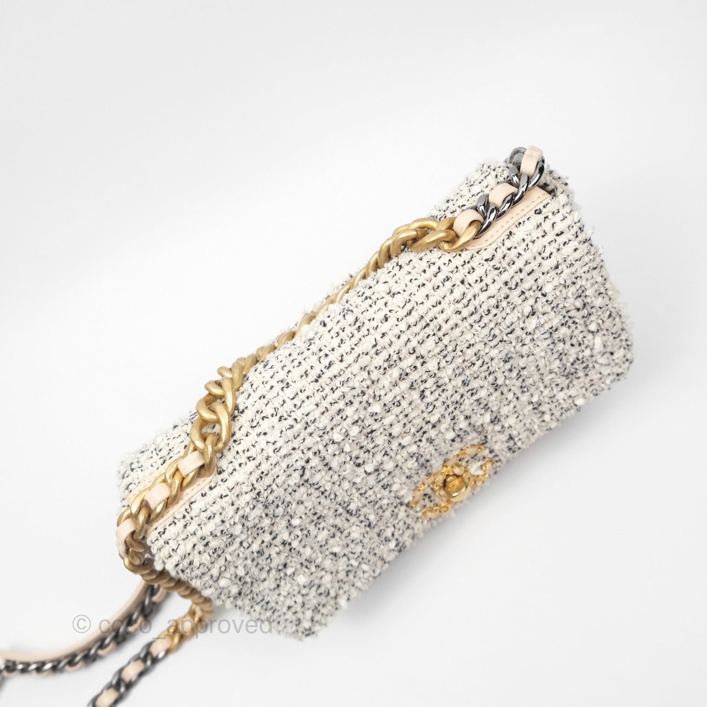 Chanel 19 Small Tweed Oreo Cream Mixed Hardware