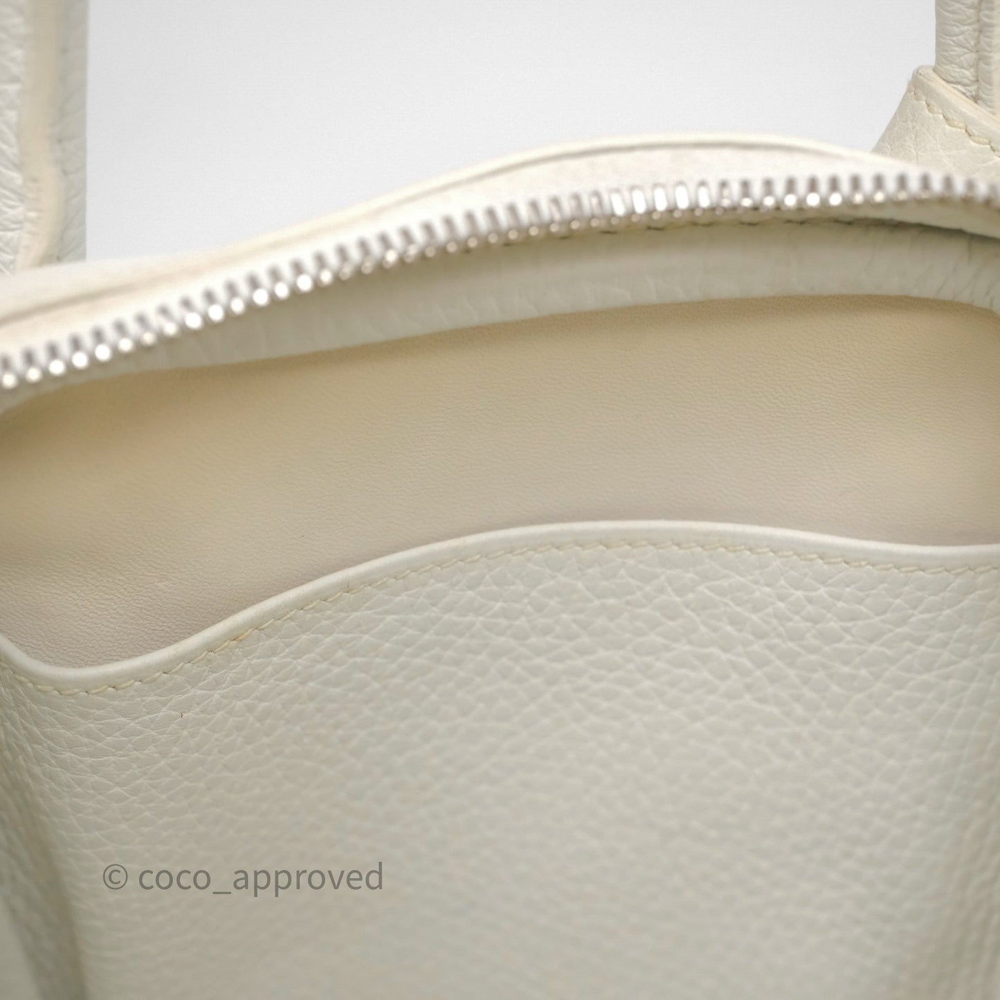 Hermès Lindy 30 White Clemence Palladium Hardware
