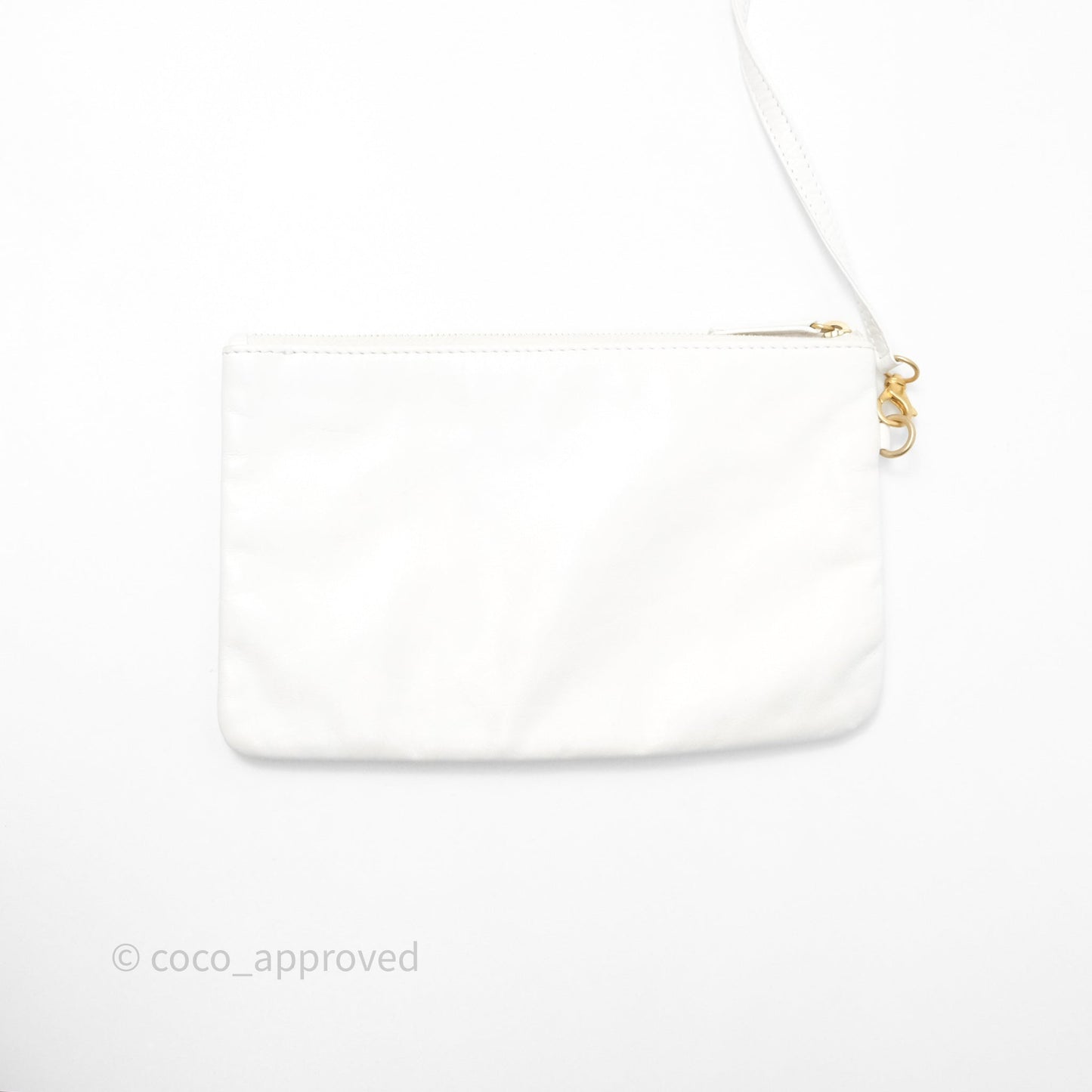 Chanel 22 Small White Shiny Calfskin Aged Gold Hardware