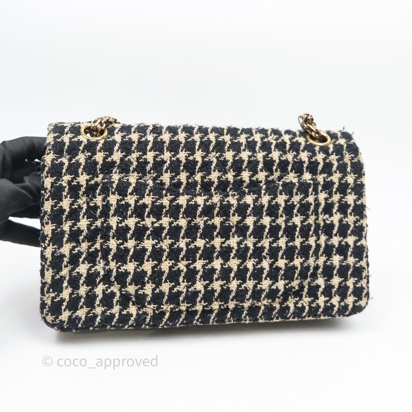 Chanel Reissue 225 Flap Houndstooth Beige Black Fabric Antique Gold Hardware
