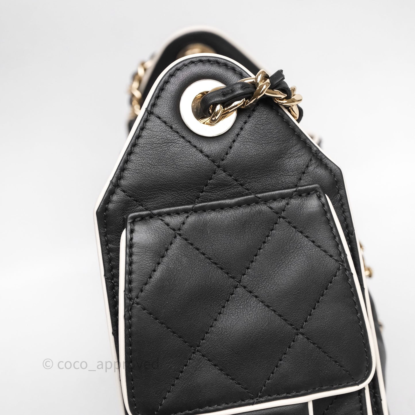 Chanel 25 Mini Bag Black/ White Calfskin Gold Hardware