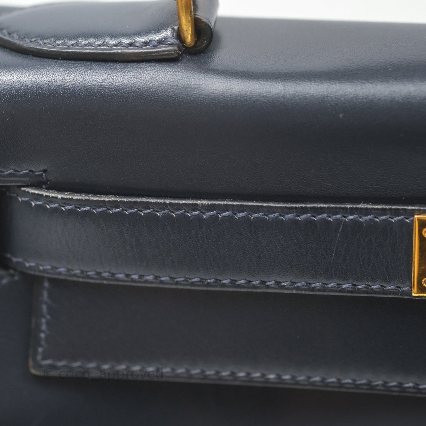 Hermès Vintage Kelly 28 Retourn Navy Box Leather Gold Hardware